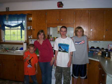 Vikki & the Boys back in NH 2008