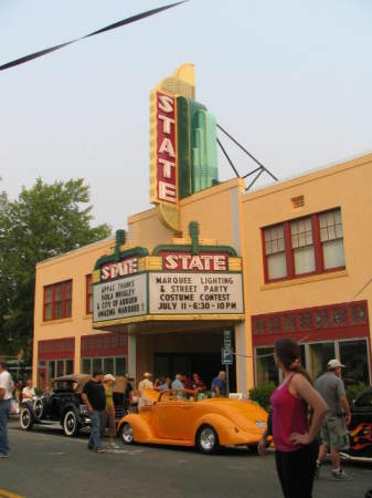 Cruise Night State Theater Marquee Celebration