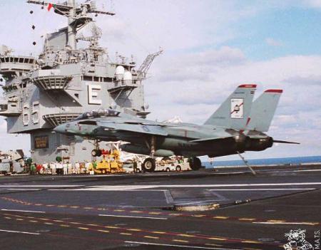 F-14 Carrier landing