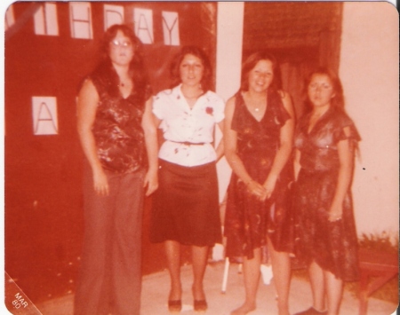 Lesa Hannen's Classmates profile album