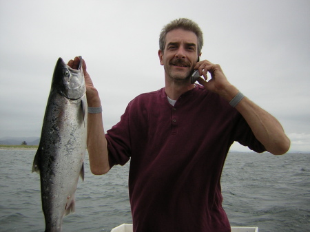 Good day salmon fishing at cr bouy