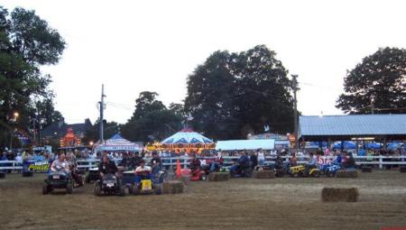 Ledyard Ct Lawn Mower Race