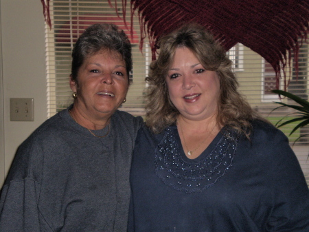 MOM AND I ON THANKSGIVING 2008