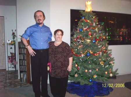 Tom & I in front of our X-Mas Tree 2006