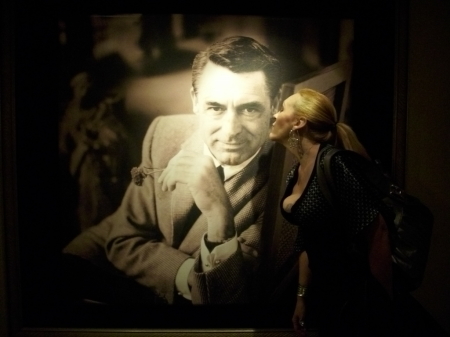 Kissing Cary Grant...