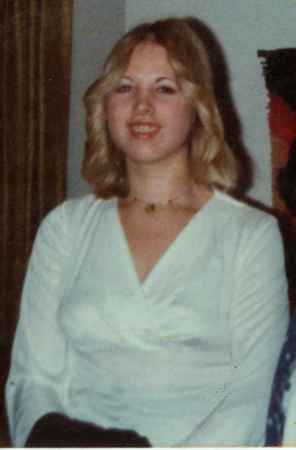 Michelle Yates' Classmates profile album