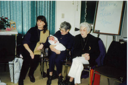 Lynn, Grandma Pat, G-Grandma Alma & Lisa (baby)