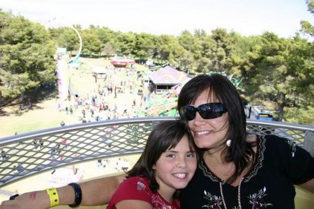 Hanna and I waaay on top of the ferris wheel