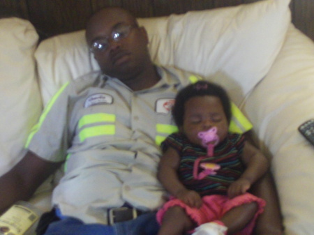 DADDY AND BABY GIRL NAPPIN