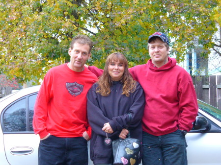 11-28-06 Me, The Hubby and his brother