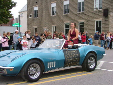 Dave & Christina homecoming parade