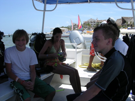 the boys first dive in Mexico