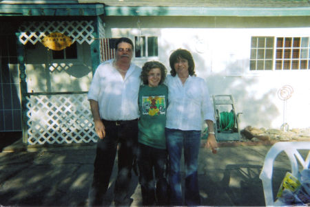 Charles, Daughter Mindy and Marilyn 2007