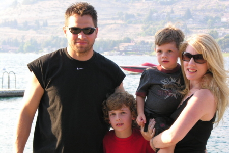 Family in Chelan