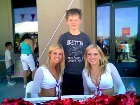 CHris and the cheerleaders