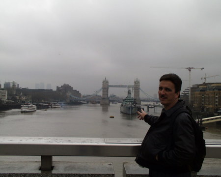 Joe pointing to the London Tower Bridge