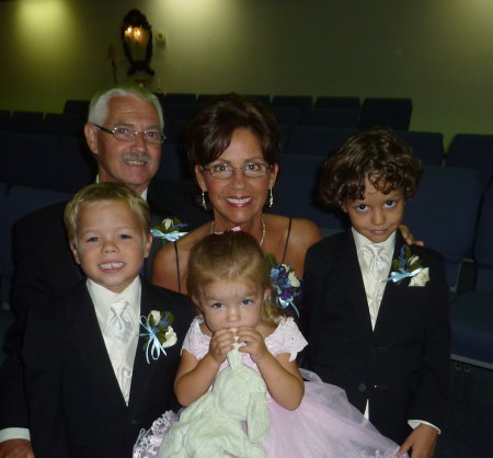 lyne, husband & granchildren