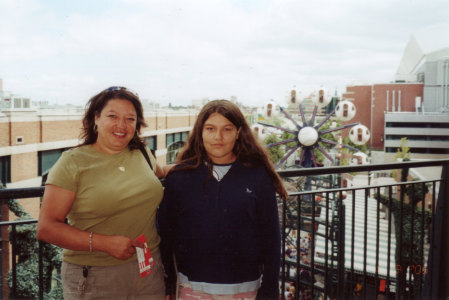 mom and daughter