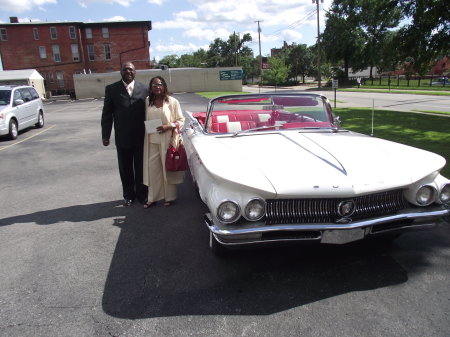 at the car 1960 buick