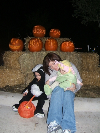 Noah, Julia & Mommy Halloween 2008