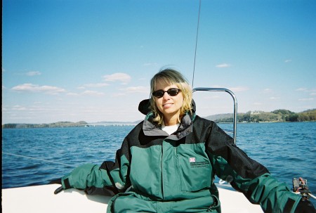 Sailing on Lake Guntersville, AL March 07...BURRRR