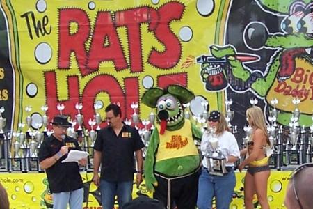 me winning at the Rat's Hole Custom BIke Show