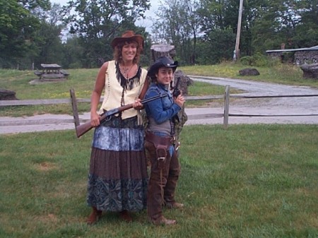 Donna and Melissa as Annie Oakley & Calamity Jane
