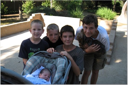 4 Grands and a greatgrandson/2006