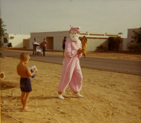 Easter Bunny Comes to Saudi