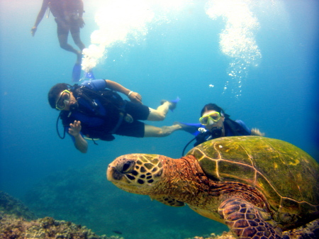 Bill & Sheri scuba diving in Maui, HI Aug.2007