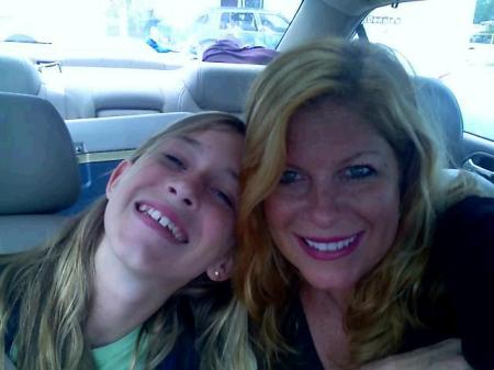 ashley & mom on virginia road trip