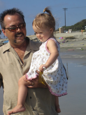 Daddy and Sienna at the beach