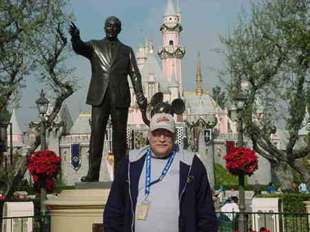 Me and Walt's Statue