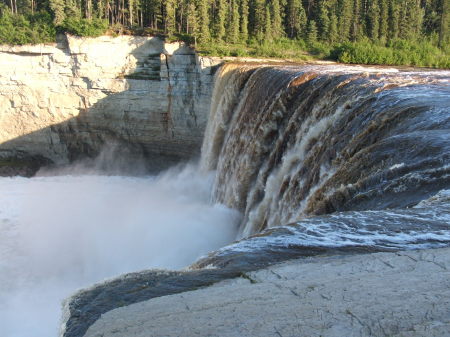 Alexander Falls  (20mins from Hay River)