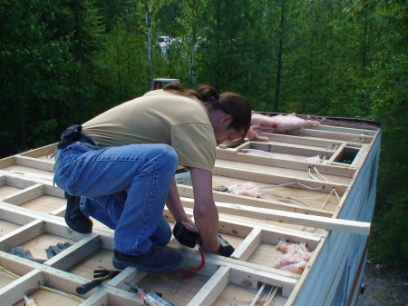 1974 trailer restore - new roof