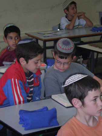 Israeli school children in the town of Shiloh