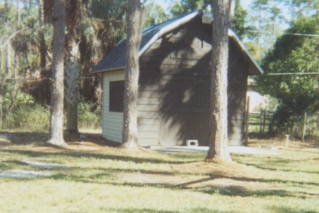 Shed in Lehigh