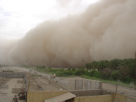 sand storm rolling in around baghdad