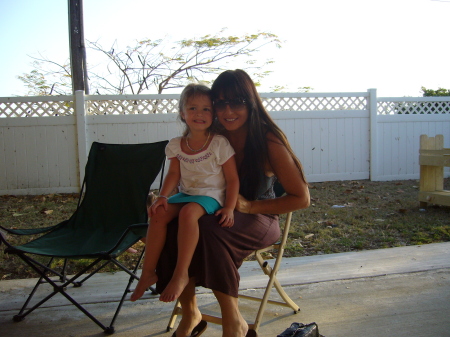 Kym with friends daughter in Cuba 2/09
