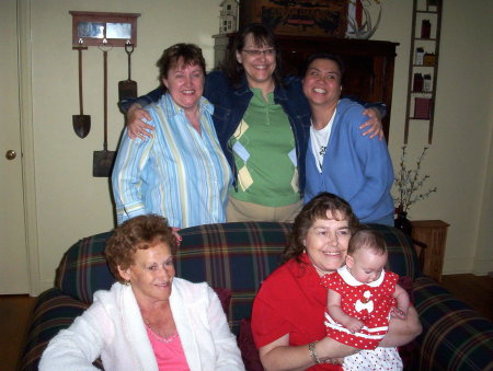 pic of janet, her 2 sisters mom & great niece ava