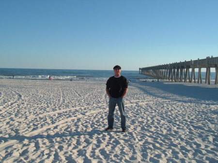 Hubby Bob on Pennsacola beach on way to New Orleans.