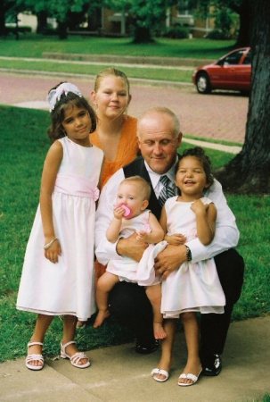 Rickey with 4 of granddaughters