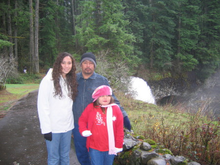 Jimmy (my Husband), Taylor, and Isabella (my daughters)