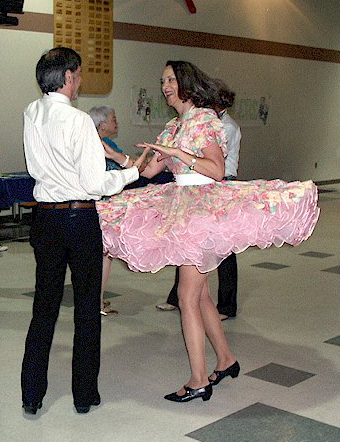 Square Dancing at the Toldedo 49ers in Newport