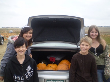 pumpkin picking in colorado