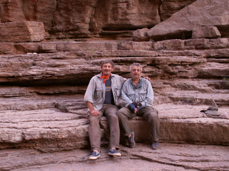 Roland & buddy Mike Mills in Grand Canyon
