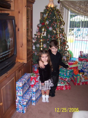 XMAS 2006    MICHAEL AND GIANNA