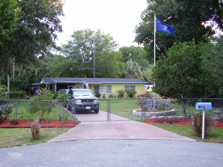 My humble abode in Sebring, FL (Notice that I fly a SC flag)