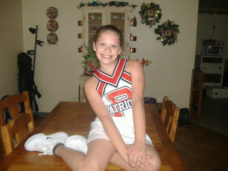Morgan, 9 yr old, Cheerleader!