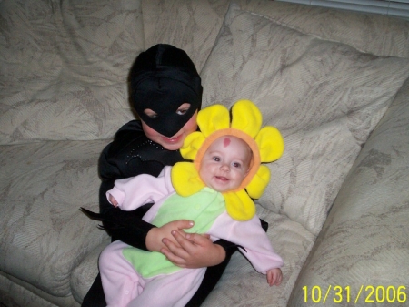 Ryan and Haley-Halloween 2006